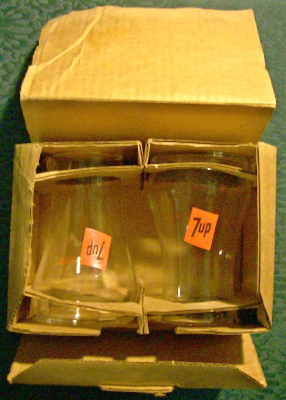 7-Up Advertising Glass Tumbler Pair Mint in Original Box 1970's
