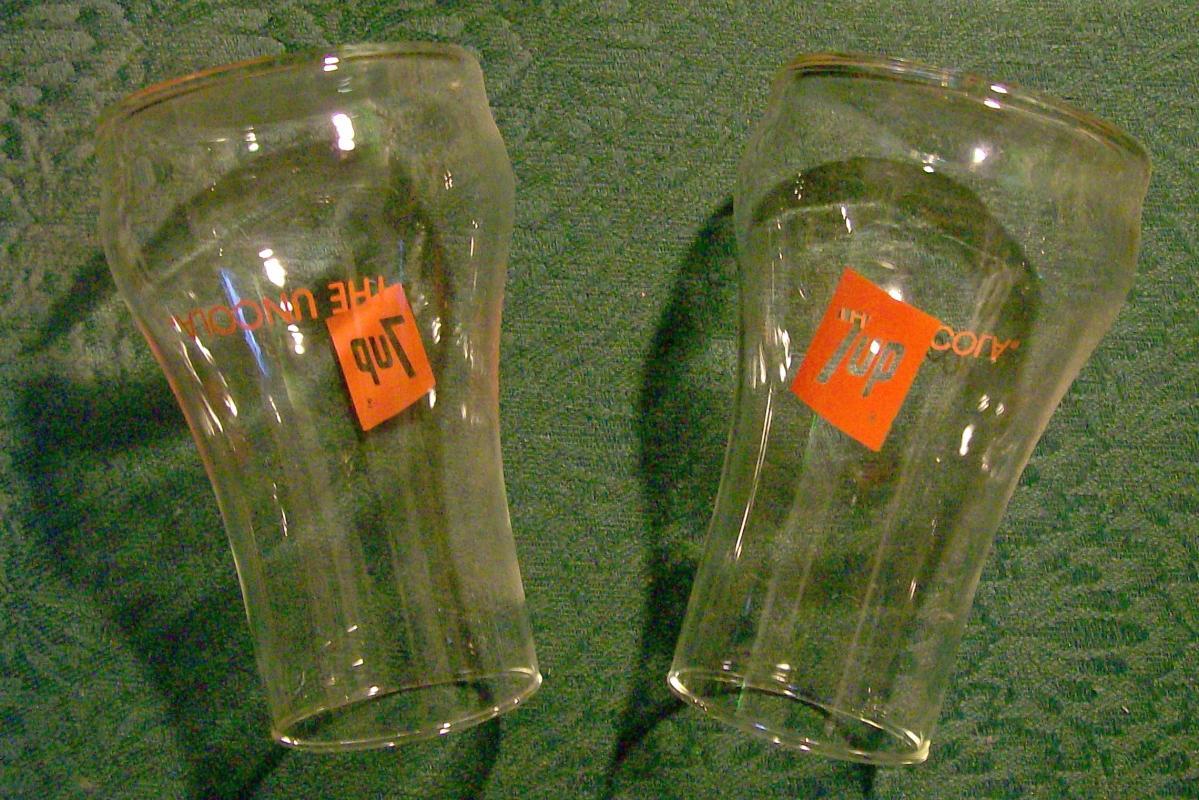 7-Up Advertising Glass Tumbler Pair Mint in Original Box 1970's