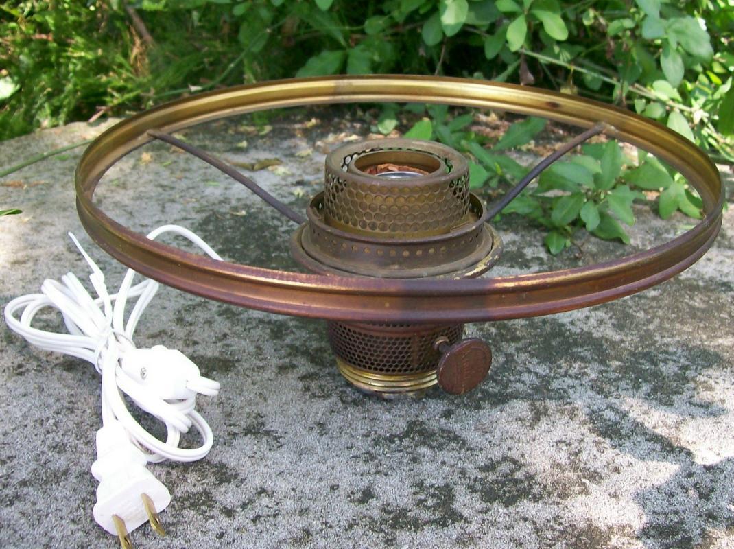 Vintage Electrified Aladdin Lamp Burner w/ 10