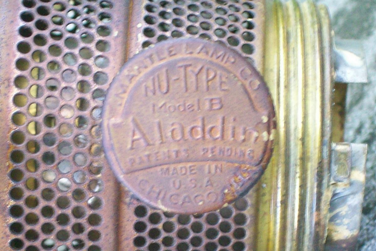 Vintage Electrified Aladdin Lamp Burner w/ 10