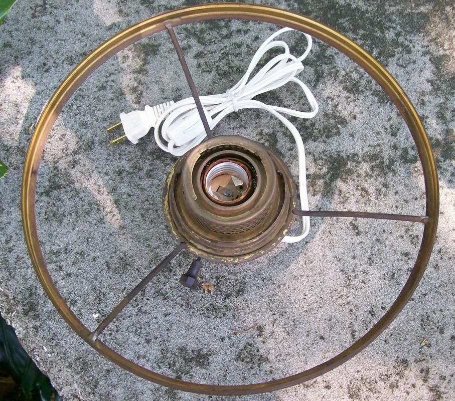 Vintage Electrified Aladdin Lamp Burner w/ 10
