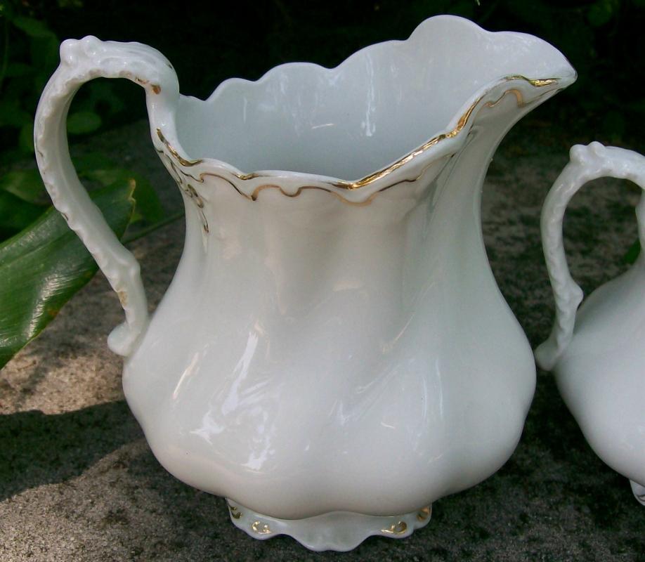 Johnson Brothers White & Gold Ceramic Cream & Sugar Set J6209 Ca. 1907