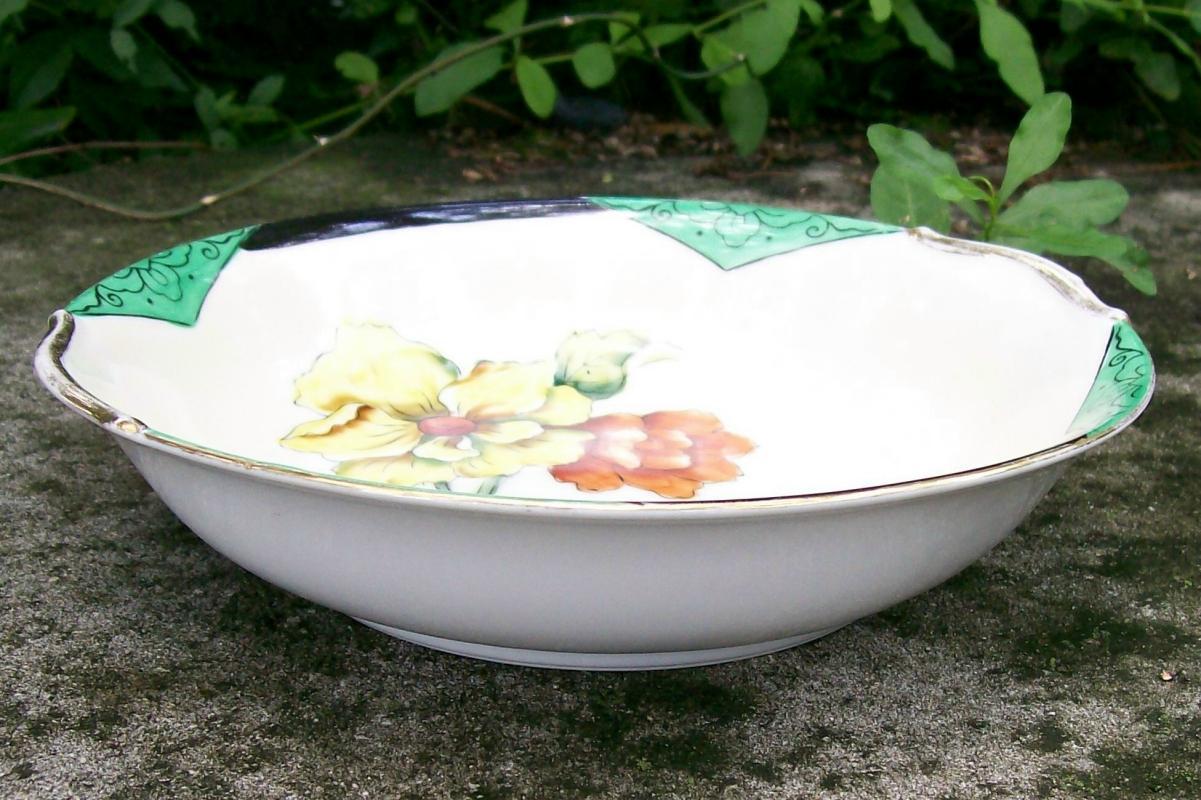 Noritake Art Deco Poppy Bowl with Green Insets