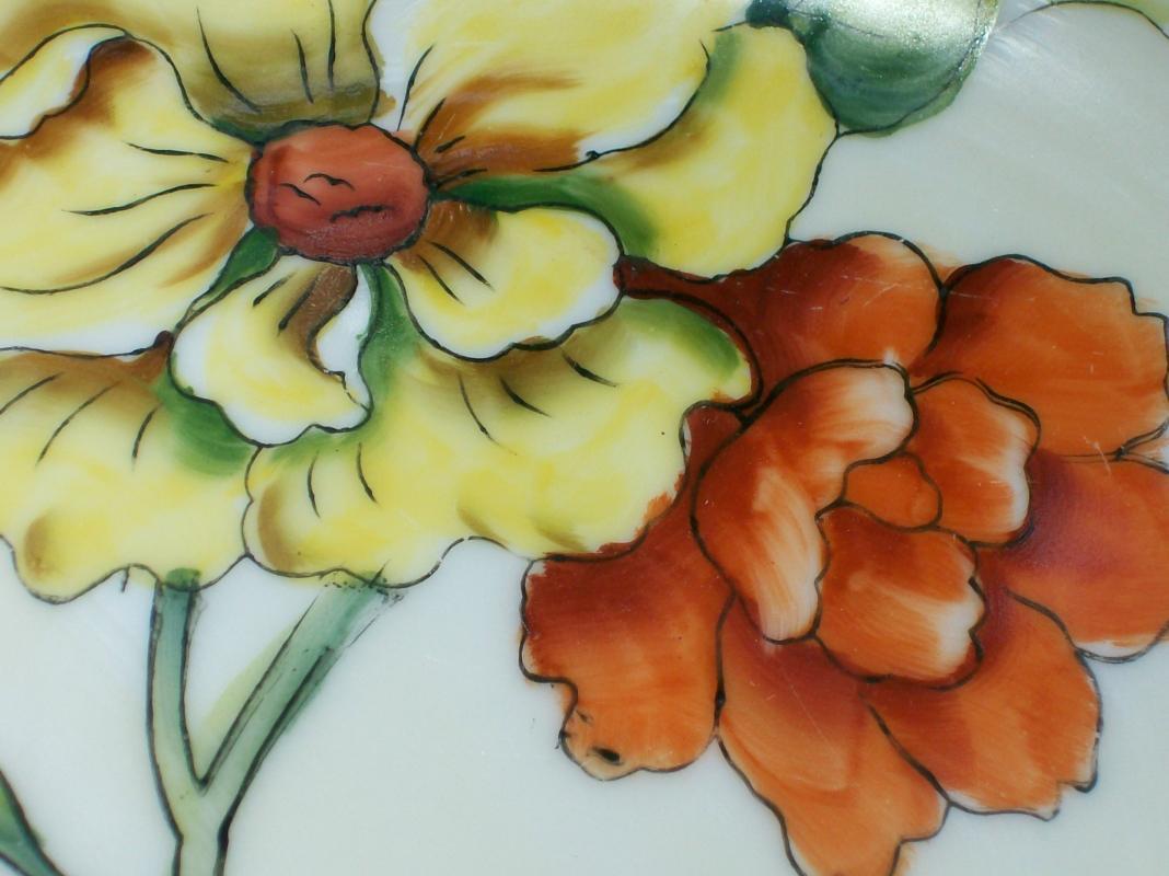 Noritake Art Deco Poppy Bowl with Green Insets