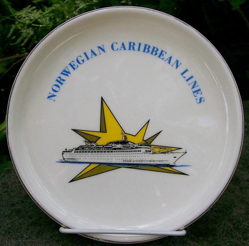 Norwegian Caribbean Cruise Lines Ceramic Ashtray/Dresser Tray 1960's-70's 7