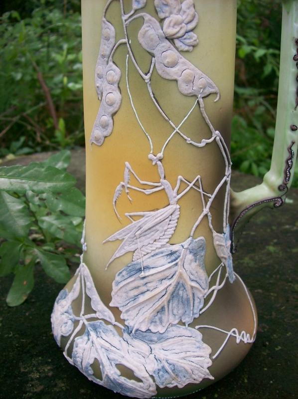 Noritake Nippon Praying Mantis Ceramic Tankard Moriage Decoration 10.5