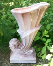Gonder Cornucopia Vase H-14