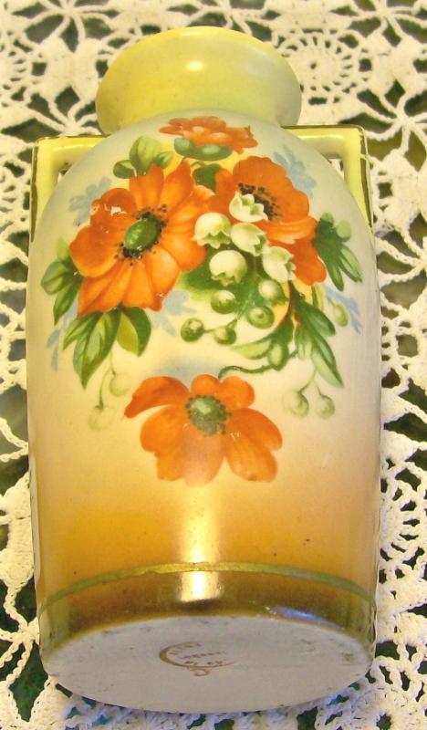Czechoslovakian Ceramic Vase with Poppy Decal Ca. 1930's 5.25