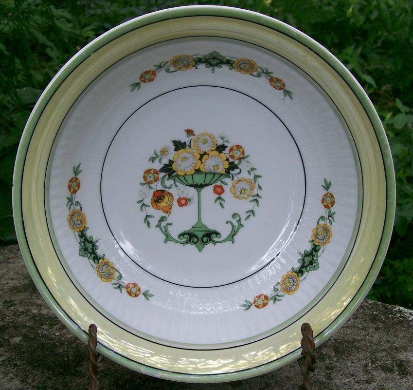 Bavarian Art Nouveau/Deco Ceramic Bowl Flower Comport Center with Green & Yellow Luster Trim