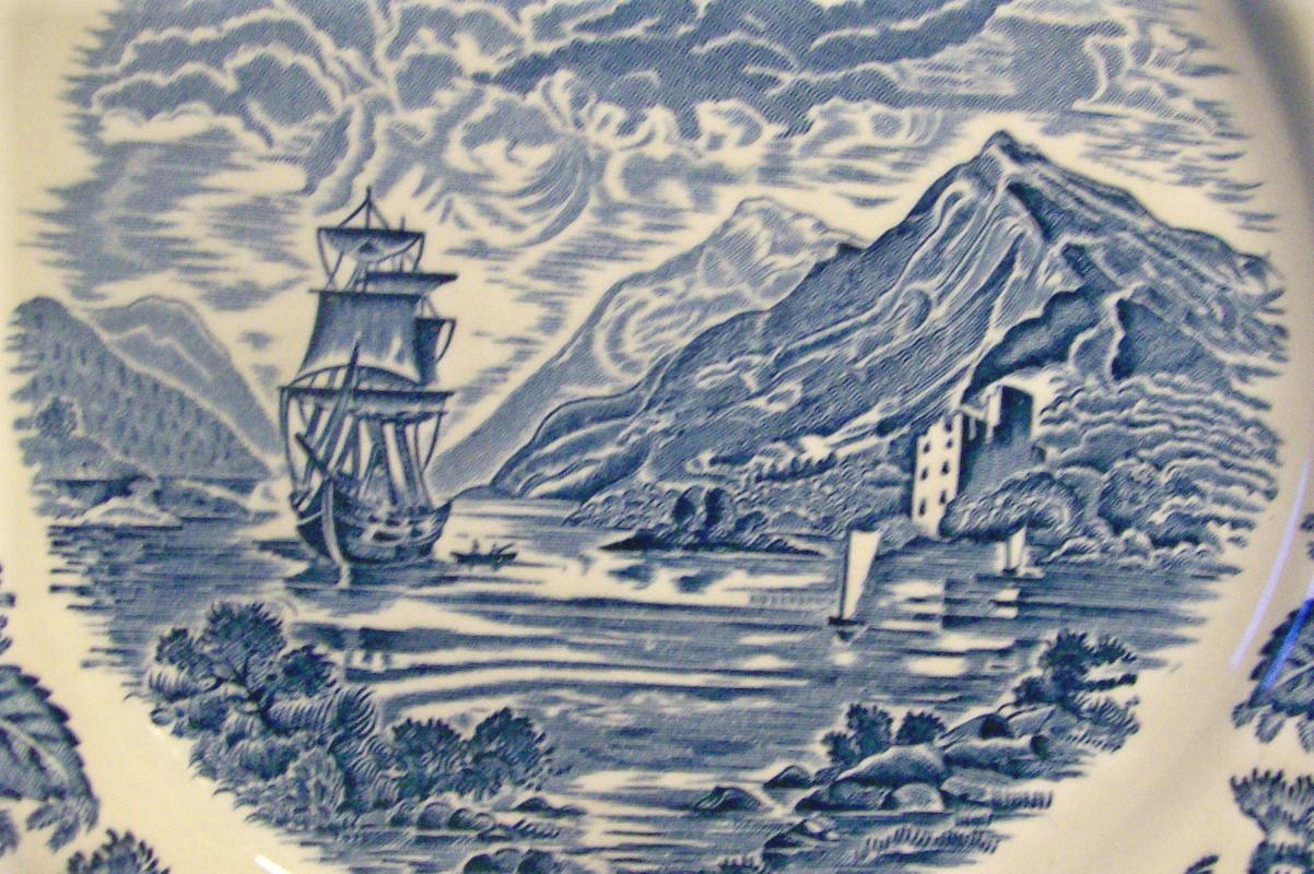 Royal Warwick Lochs of Scotland Ceramic Plate Set of 6 Blue & White 9.75