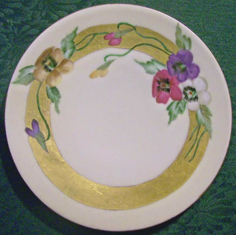 Thomas Bavaria Pansy Flower Ceramic Plate with Wide Gold Band Early 1900's
