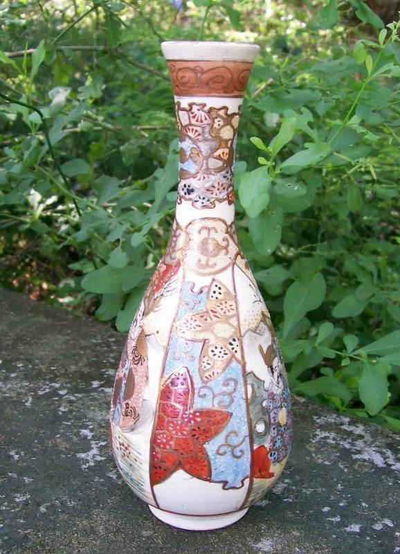 Japanese Satsuma Ceramic Bottle Vase with Students Late 1800's Marked 8.25