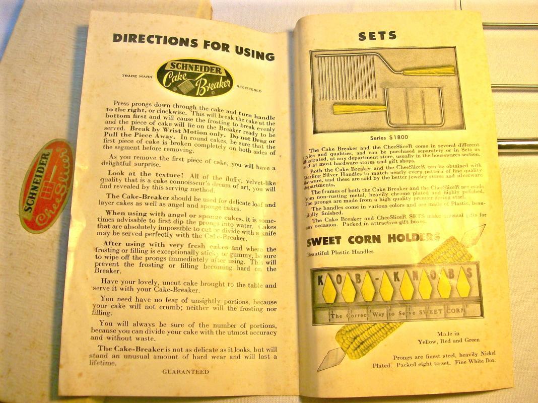 Schneider Green Bakelite/Catalin Cheese Slicer w/ Box & Brochure 1950's