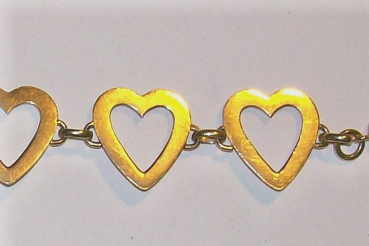 14K Gold Bracelet String of Open Hearts 11g