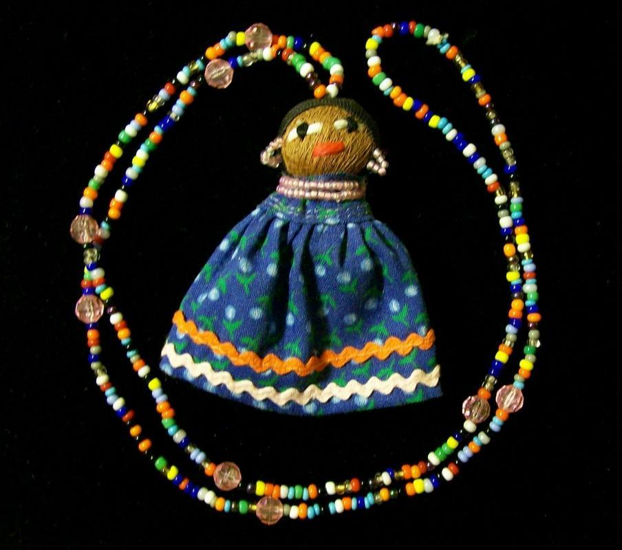 Florida Seminole Indian Beaded Necklace w/Doll Figure Ca. 1960s