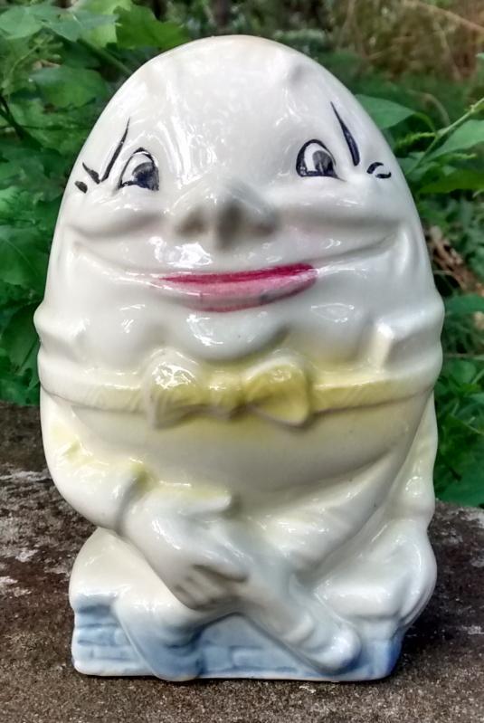 American Bisque Humpty Dumpty Ceramic Bank Alice/Philcoland Advertising