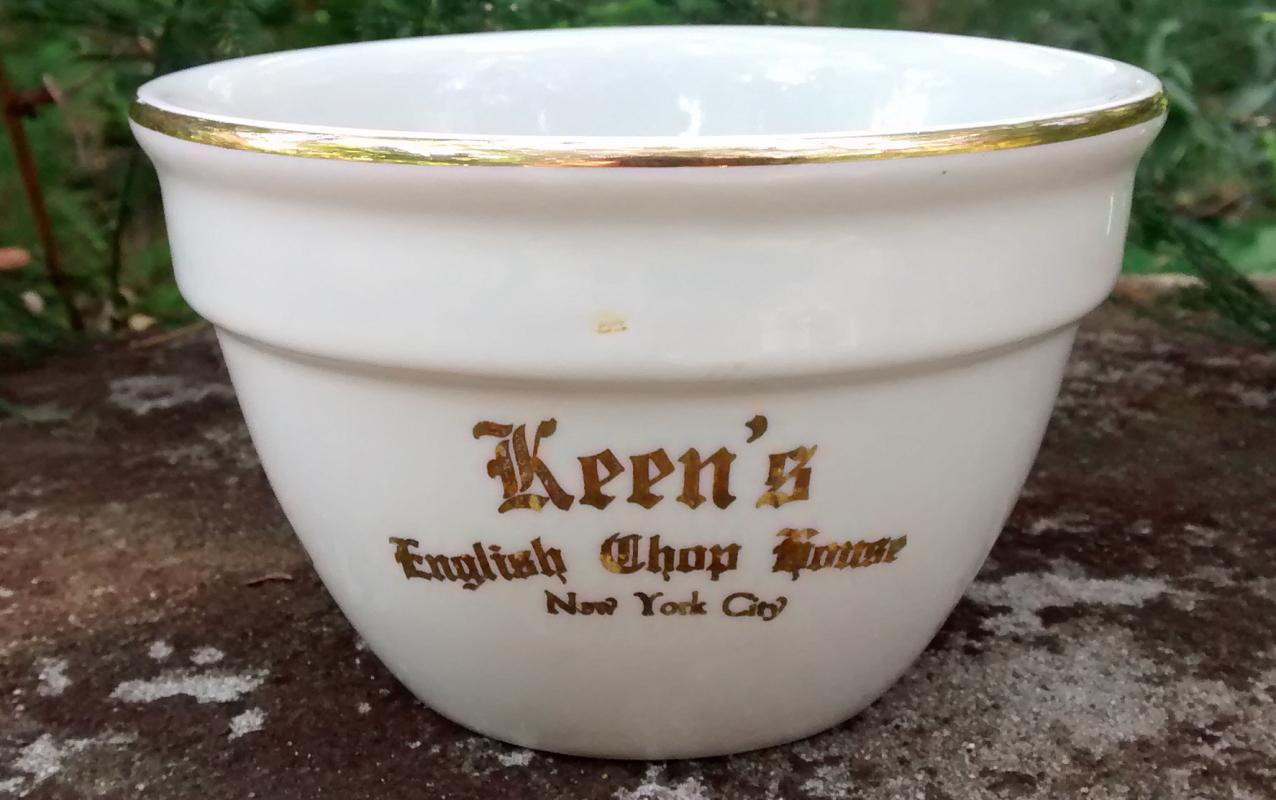 Keen's NYC Advertising Ceramic Plum Pudding Bowl Hall Holly