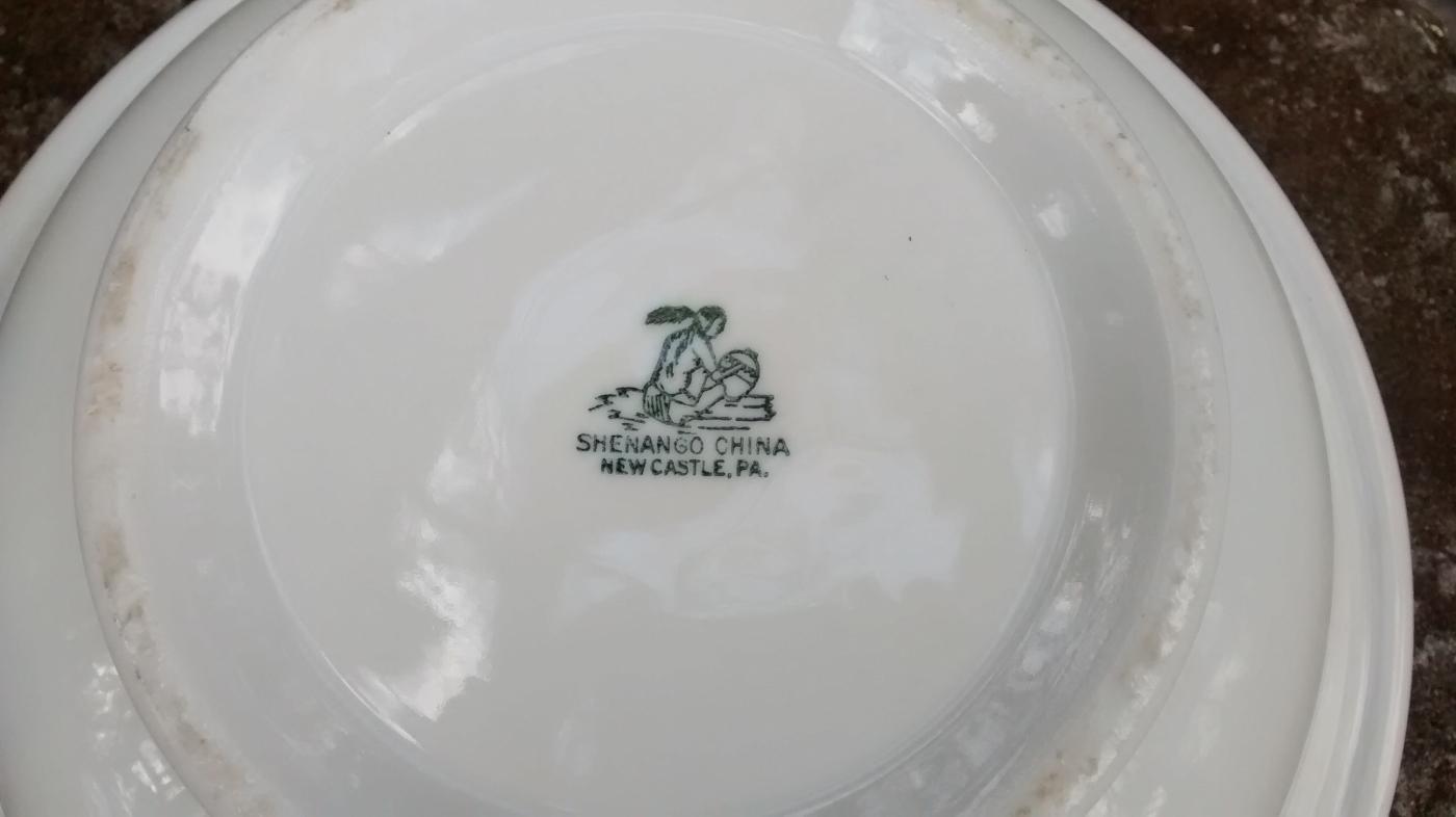 Indiana University Ceramic Serving Bowl 1920s-49 Shenango 10
