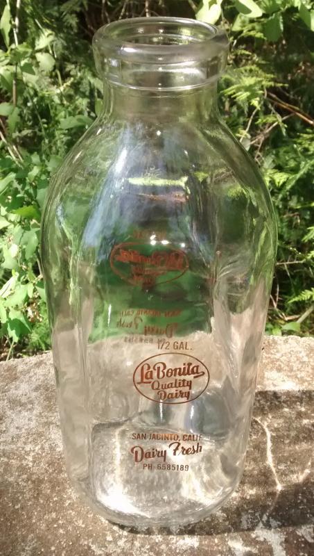 La Bonita Dairy San Jacinto California Half Gallon Bottle 1960s