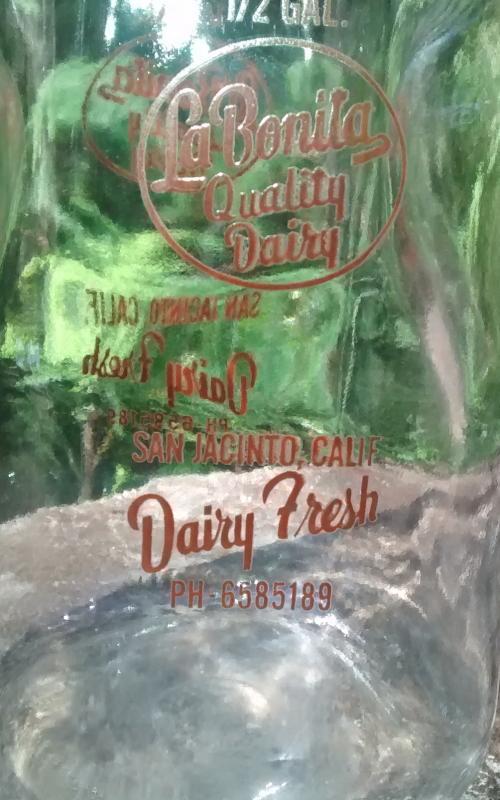 La Bonita Dairy San Jacinto California Half Gallon Bottle 1960s