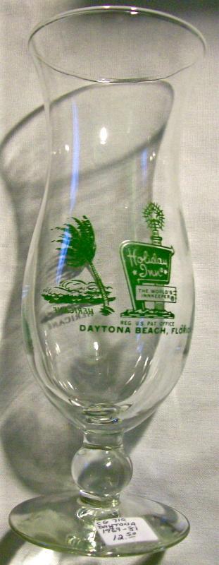 Holiday Inn Hurricane Cocktail Glass Daytona Beach Fla 1969-81