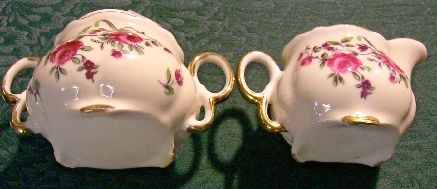 Red Rose Fancy Ceramic Cream & Sugar Set Ca. 1950s