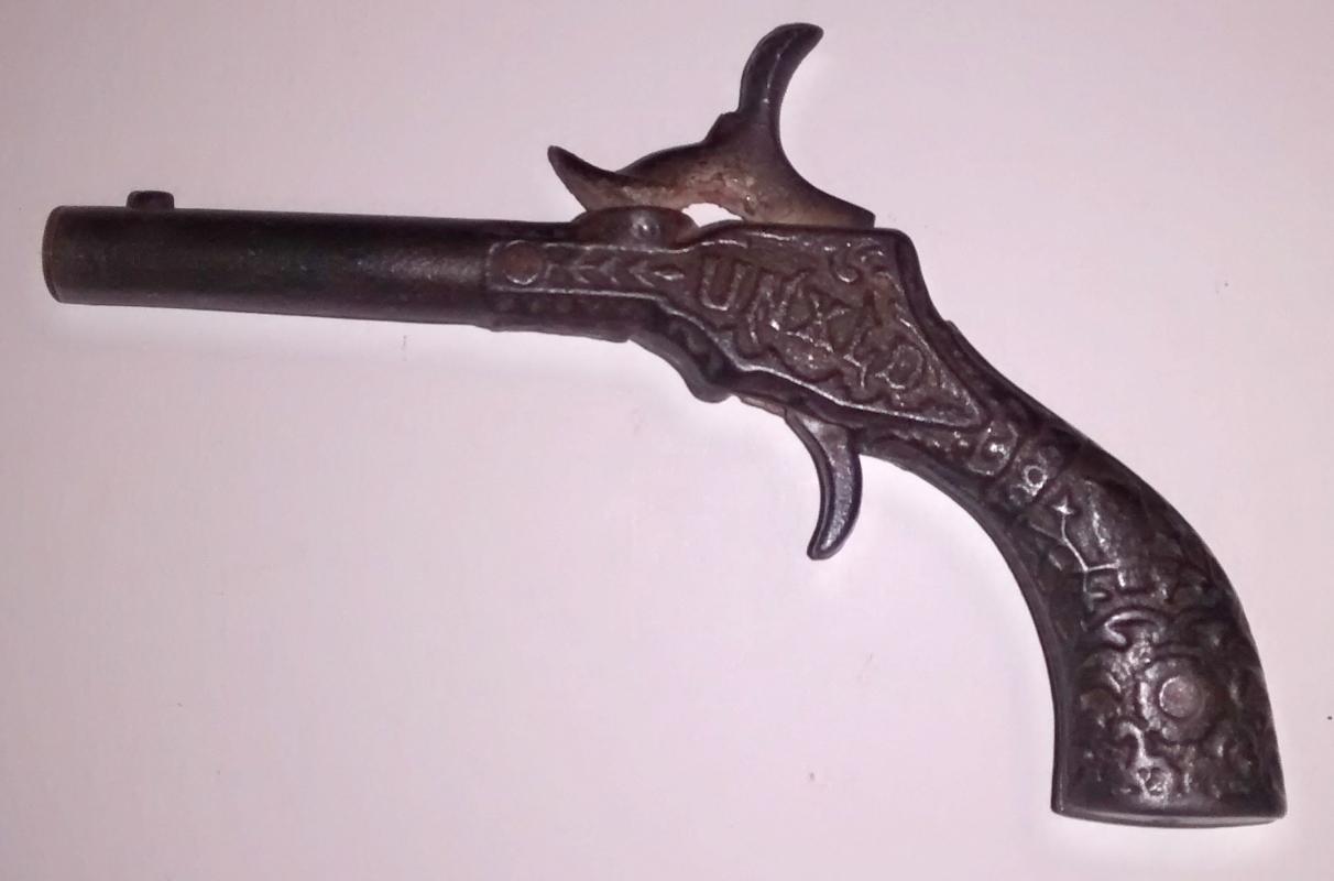 UNXLD Cast Iron Cap Gun Single Shot Derringer 1880