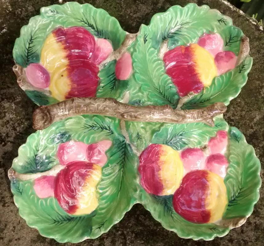 Majolica Ceramic 4-Part Server Leaves/Fruit/Branch Handle 9.5