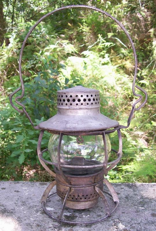 Burlington Route Railroad Lantern Ca. 1939 Dressel Original Globe