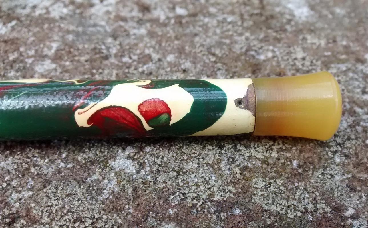 Roaring 20s Telescopic Cigarette Holder Enameled Brass/Alum/Bakelite 34