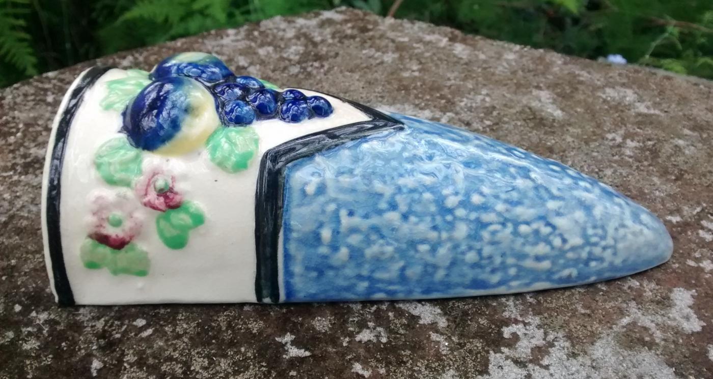 Art Deco Ceramic Wall Pocket Fruit & Flowers Japan 1930s