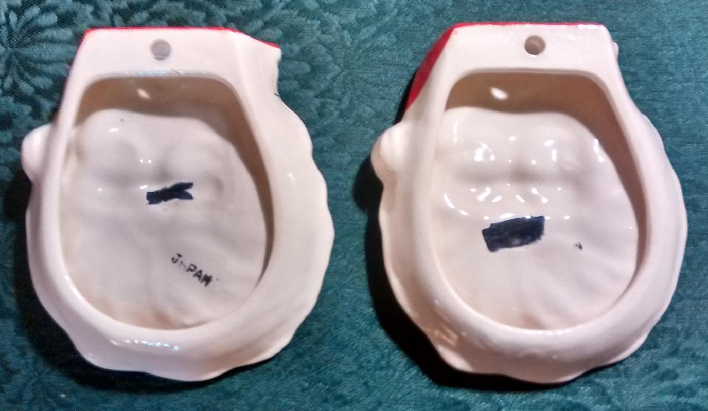 Santa Claus Christmas Ashtray/Candy/Wall Hanging Japan Ceramic