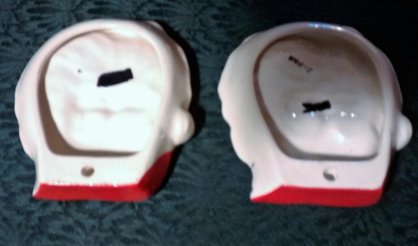 Santa Claus Christmas Ashtray/Candy/Wall Hanging Japan Ceramic