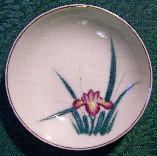 Kutani Japan Ceramic Bowls with Irises 5.25
