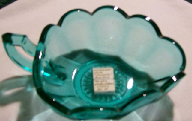 Westmoreland Glass Colonial 1776 Bon Bon Laurel Green 1950's