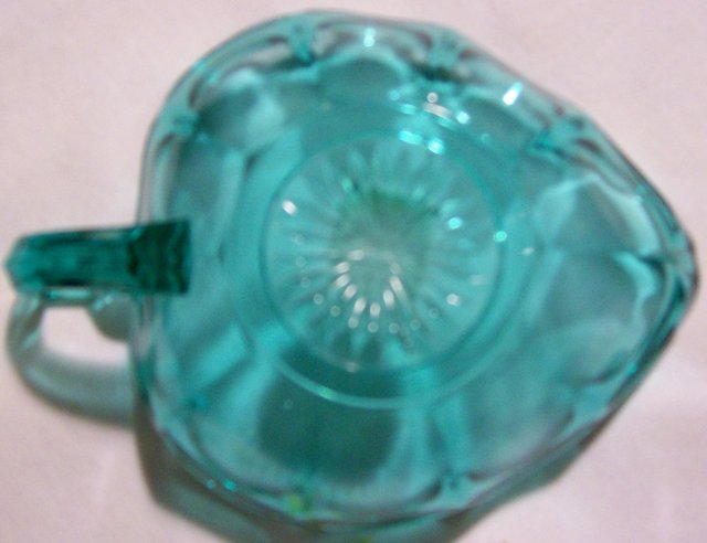 Westmoreland Glass Colonial 1776 Bon Bon Laurel Green 1950's