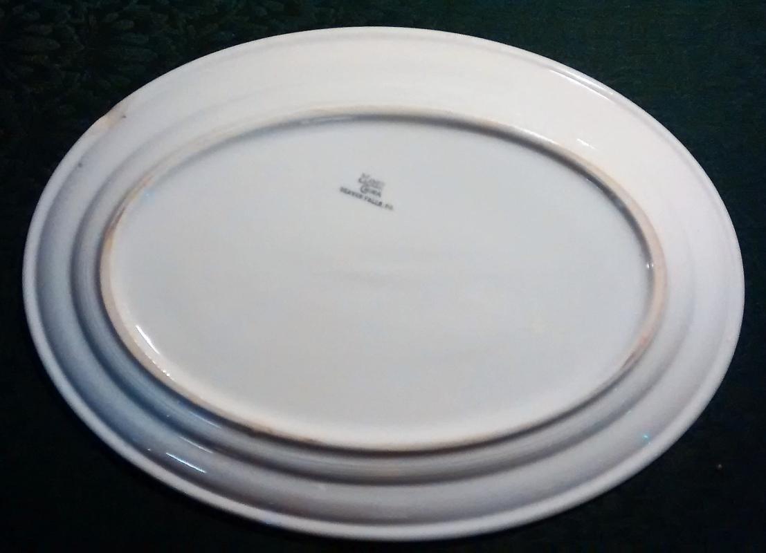 Mayer Arbor / King Pin Platter 40s-60s Restaurant China Red/White 12.5