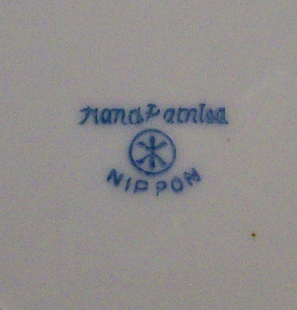 Noritake Nippon Pancake Server: N1261 Gold Encrusted