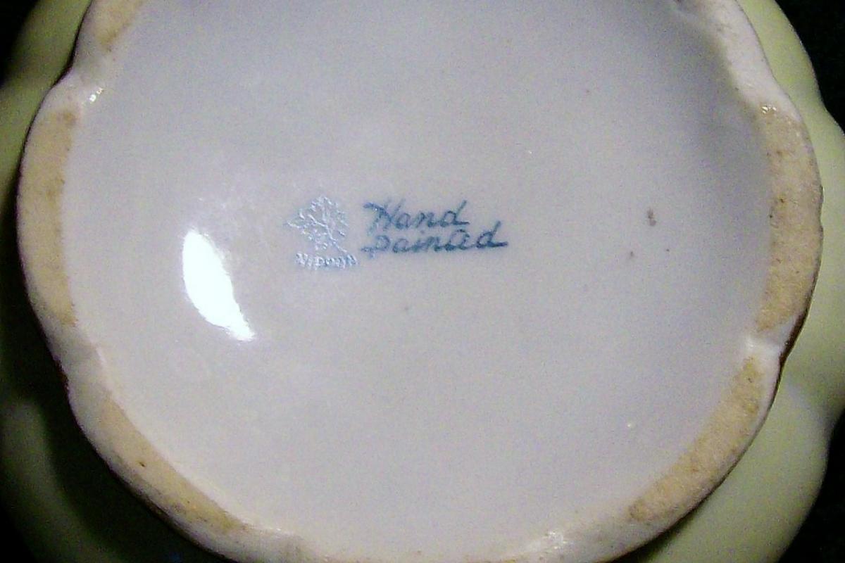Noritake Nippon Gold Encrusted Cream & Sugar Set