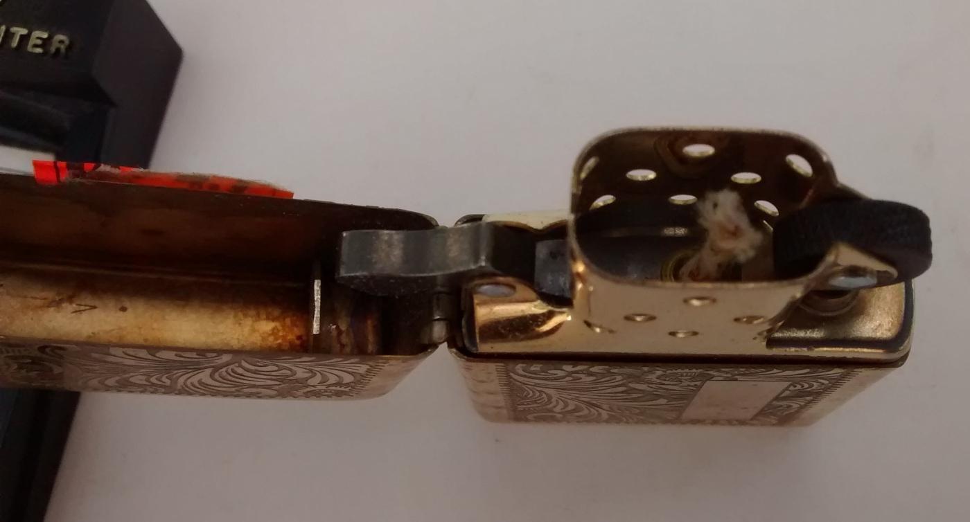Zippo Lighter Brass Venetian Unused 1998 Partial Case/Paperwork