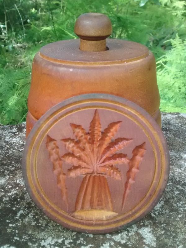 Treenware Butter Mold 1800s Primitive Wheat Sheaf