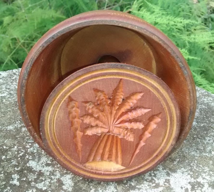 Treenware Butter Mold 1800s Primitive Wheat Sheaf