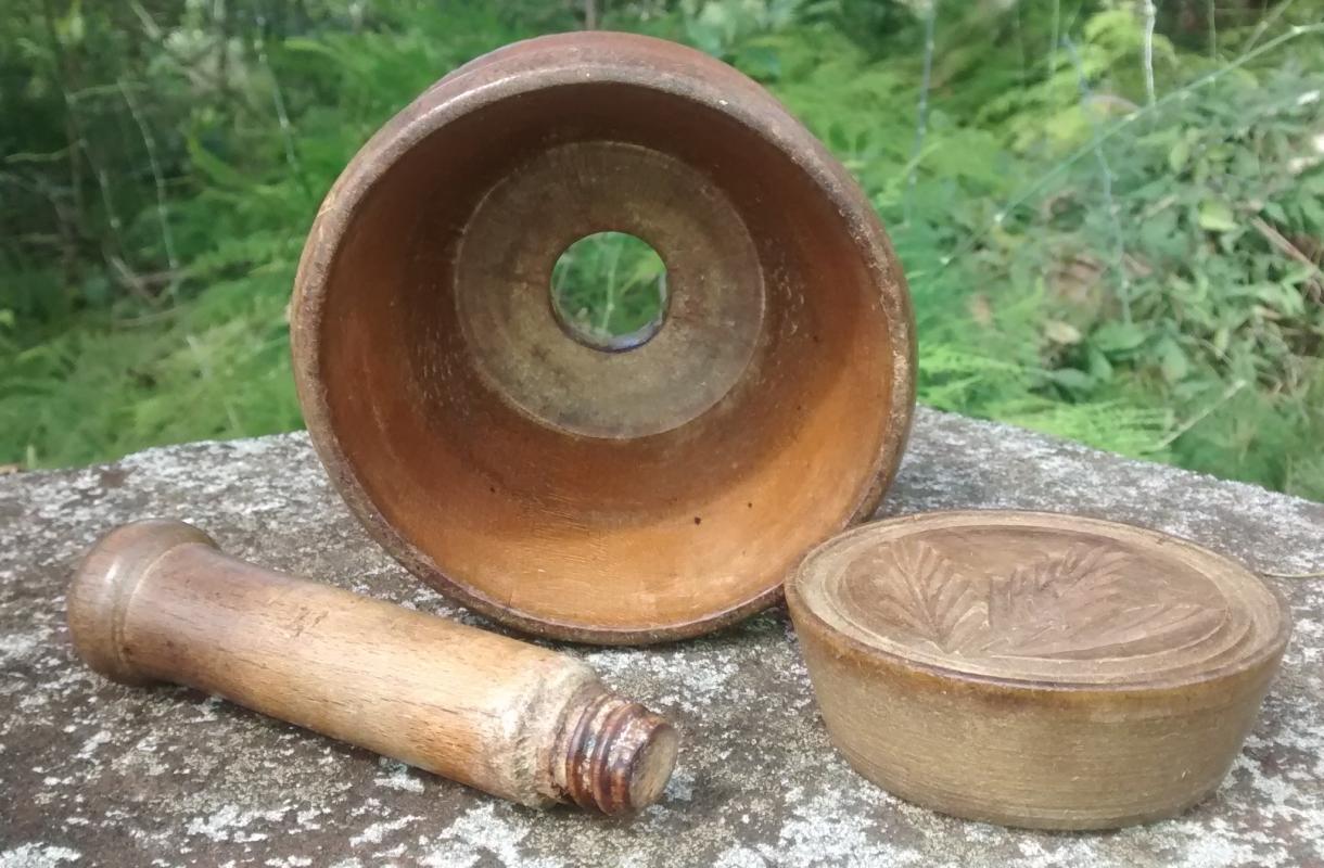 Treenware Butter Mold 1800s Primitive Pine/Rosemary Sprig