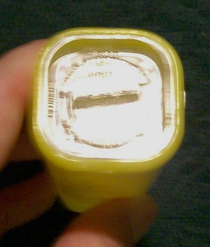 Burrite Plastic S&P Shakers Burroughs Mfg/ Los Angeles California