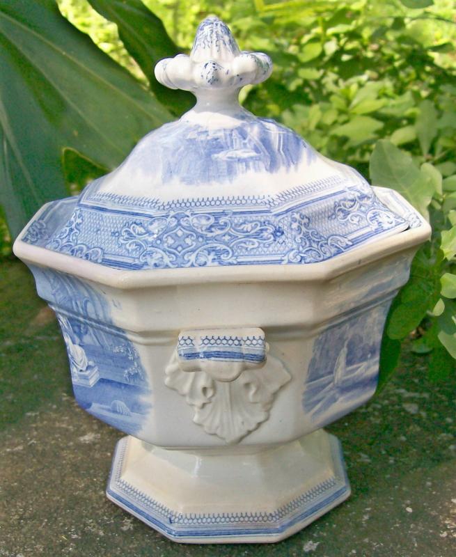 Colonna Staffordshire Sauce Tureen w/Lid Goodfellow 1828-59 Blue & White
