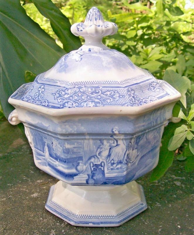 Colonna Staffordshire Sauce Tureen w/Lid Goodfellow 1828-59 Blue & White