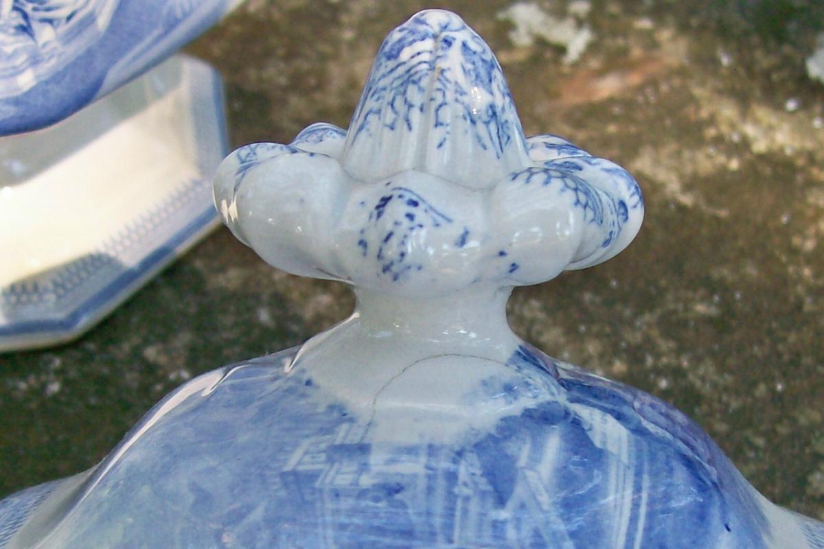 Colonna Staffordshire Sauce Tureen w/Lid Goodfellow 1828-59 Blue & White