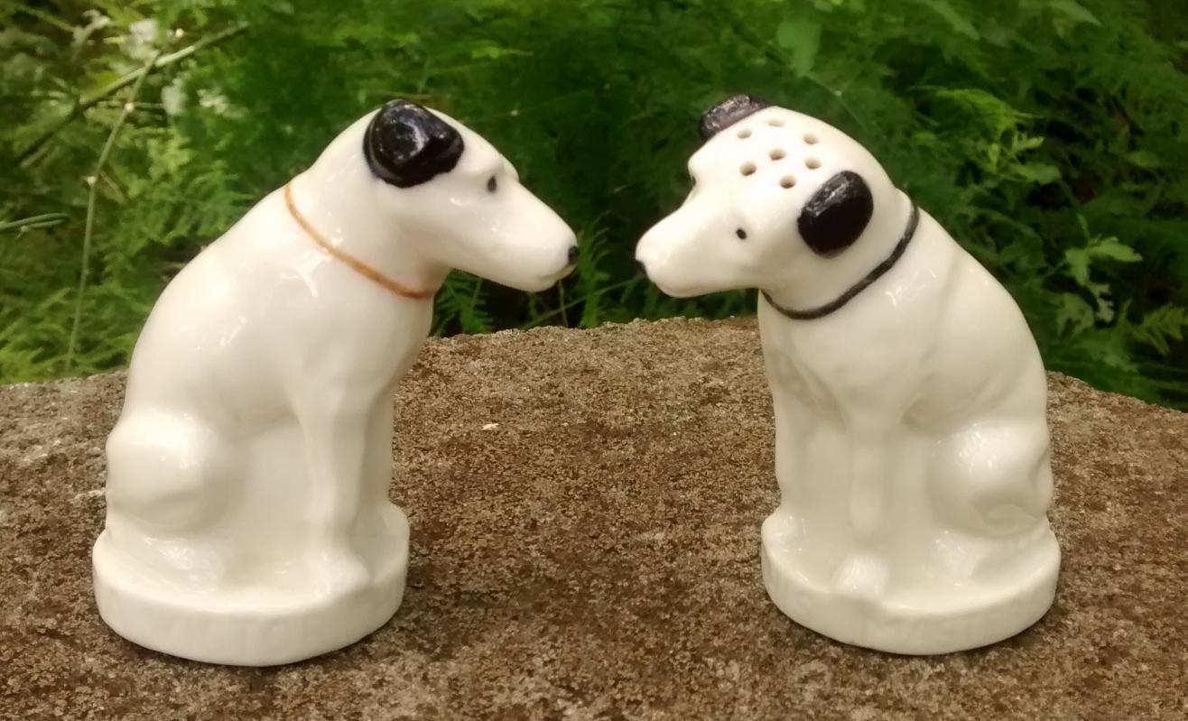 RCA Victor Nipper Dog Salt & Pepper Shakers 3