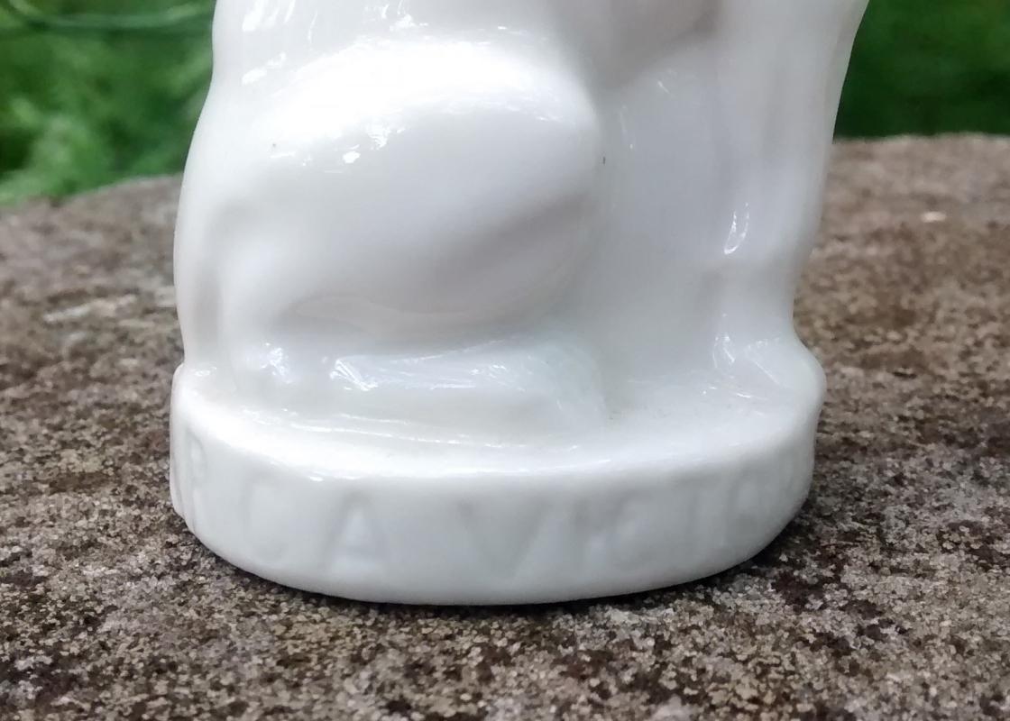 RCA Victor Nipper Dog Salt & Pepper Shakers 3
