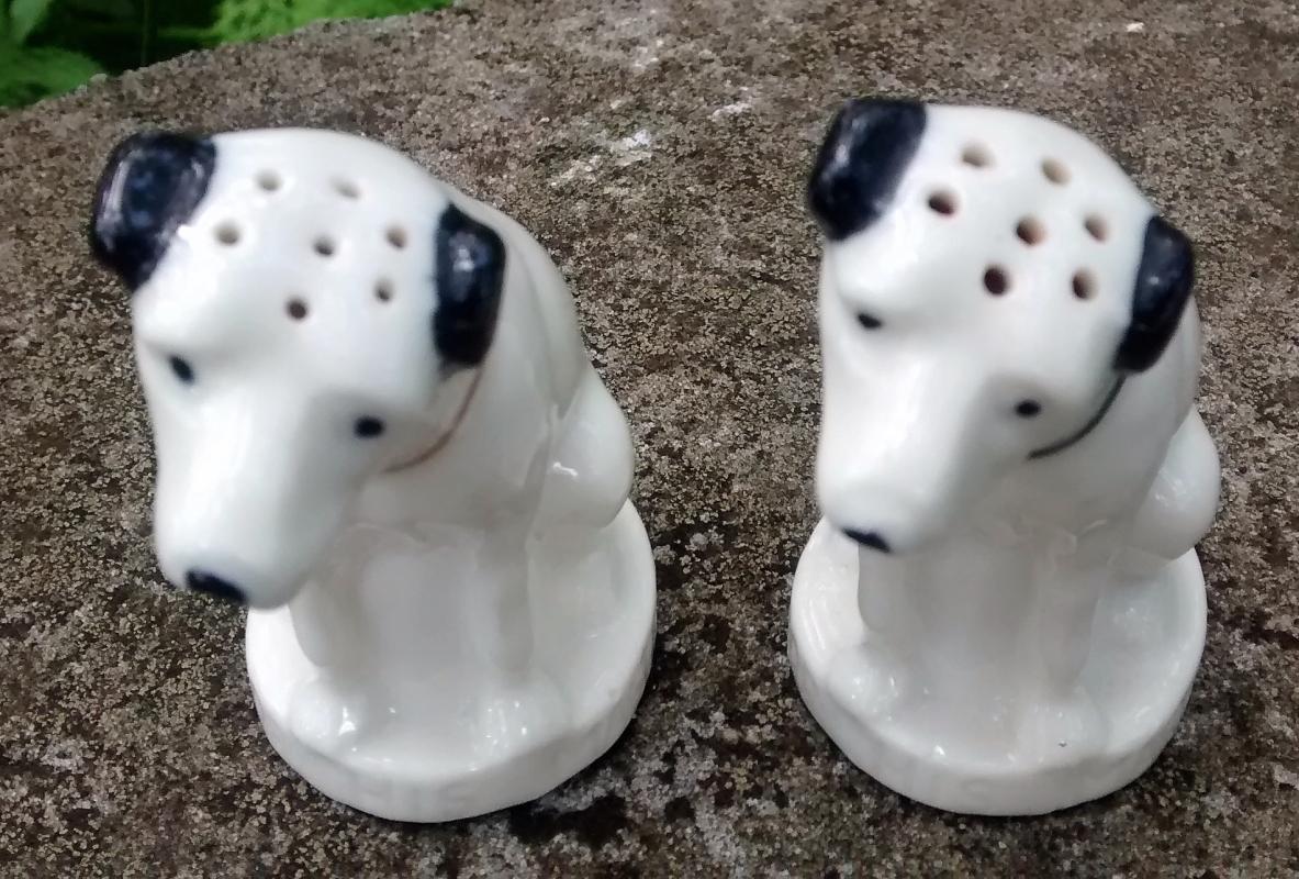 RCA Victor Nipper Dog Salt & Pepper Shakers 3
